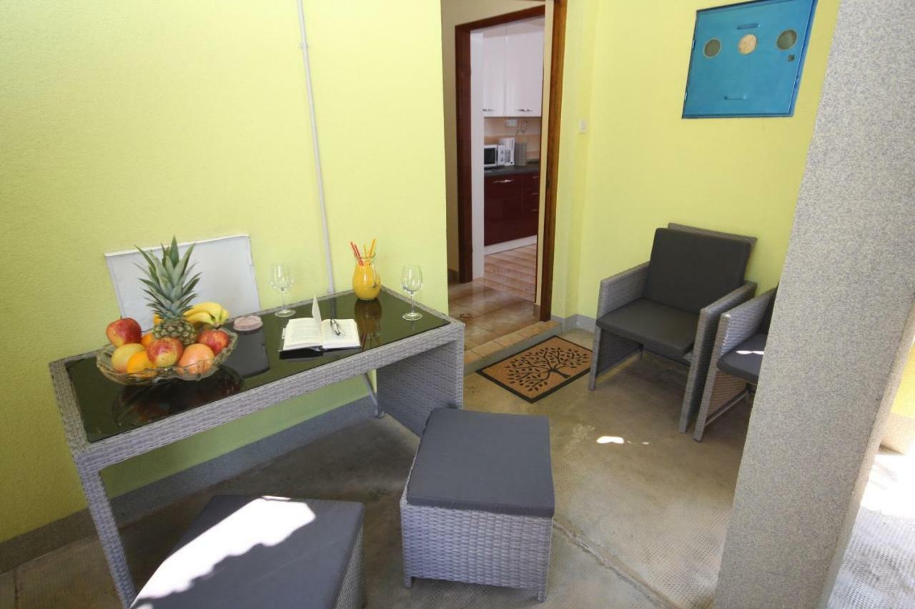 Two Bedroom Apartment, Nice Neighborhood, Free Parking, Wifi Pula Dış mekan fotoğraf